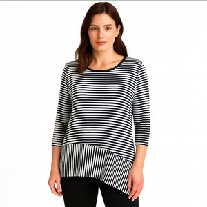 Weekends By Chicos Bkack White Striped Assymetrical Womens Top Sz 1 (Med)